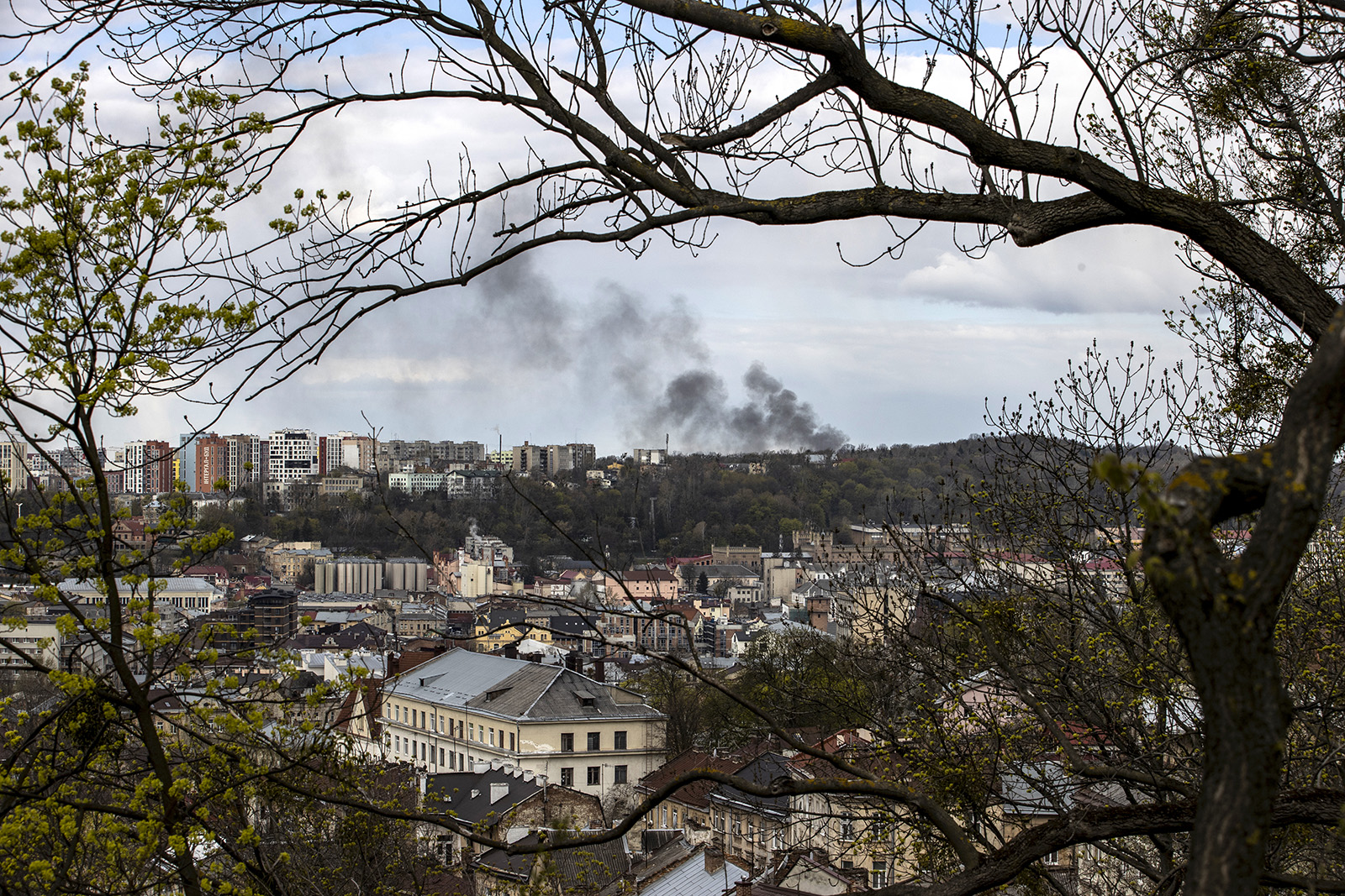 Six dead in Russian missile strikes on Lviv - Trending News