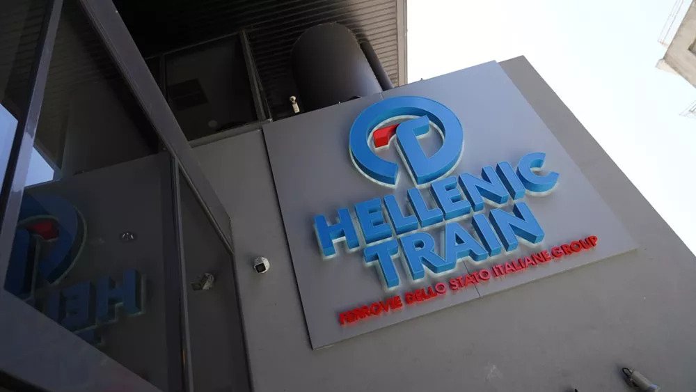 hellenc-train_trenose-1